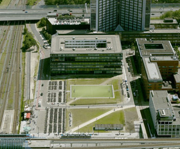 Sloterdijk Kavel L - Een markante toren in een stedelijk transformatiegebied